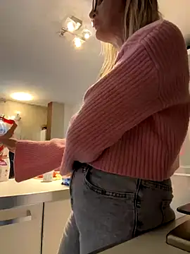 casalinga88 online show from November 12, 12:27 pm