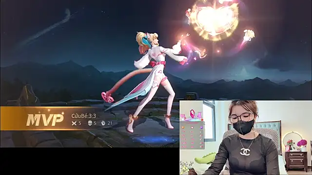 Snapshot of Berrysweet_68 chatting on November 4, 3:38 am Berrysweet 68 online show from November 4, 3:38 am