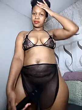 Snapshot of Curvy_sluty chatting on March 17, 5:27 pm Curvy sluty online show from March 17, 5:27 pm