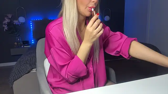 KristalNight online show from October 16, 4:35 am