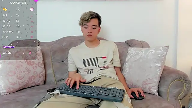 bunny maxi online show from January 22, 3:18 pm