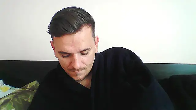 Huge cock22cm online show from October 22, 8:25 am