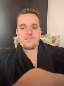 Huge cock22cm online show from April 29, 6:50 am