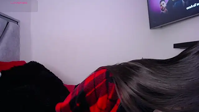 Snapshot of megan_bluee23 chatting on October 7, 4:26 pm megan bluee23 online show from October 7, 4:26 pm