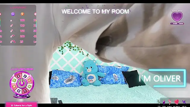 oliverhot2005 online show from November 20, 2:28 pm