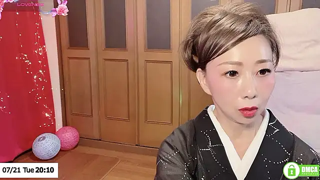 ERIKA-JP-168130 online show from July 21, 11:12 am