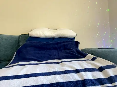 Snapshot of mouser21212 chatting on November 16, 6:46 pm mouser21212 online show from November 16, 6:46 pm