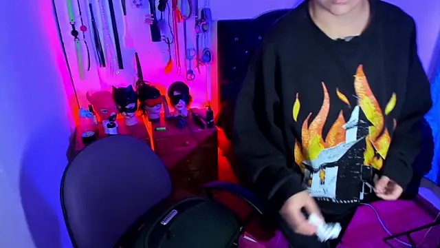 LucyStrike  online show from January 7, 12:35 am