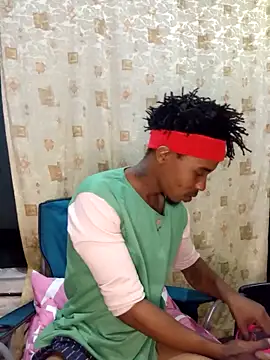 Snapshot of TaurusBallz chatting on September 24, 5:38 pm TaurusBallz online show from September 24, 5:38 pm