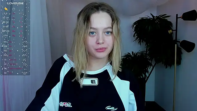 Snapshot of n0_nude chatting on January 18, 12:15 pm n0 nude online show from January 18, 12:15 pm