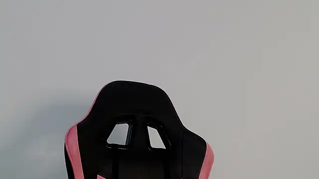 Snapshot of Emily_Guerra1 chatting on March 5, 4:46 pm Emily Guerra1 online show from March 5, 4:46 pm