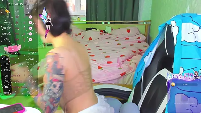 folinskayyya online show from December 15, 5:23 am