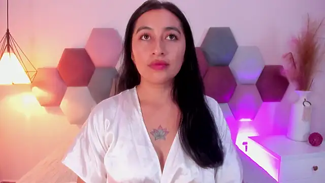 Snapshot of LisaHadwin chatting on January 23, 6:24 pm LisaHadwin online show from January 23, 6:24 pm