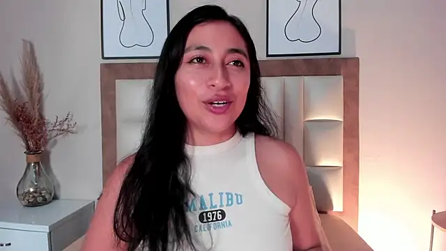 Snapshot of LisaHadwin chatting on January 30, 12:50 am LisaHadwin online show from January 30, 12:50 am