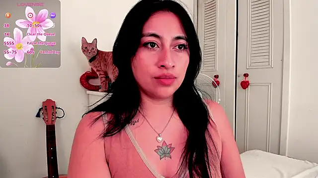 Snapshot of LisaHadwin chatting on November 20, 6:18 pm LisaHadwin online show from November 20, 6:18 pm