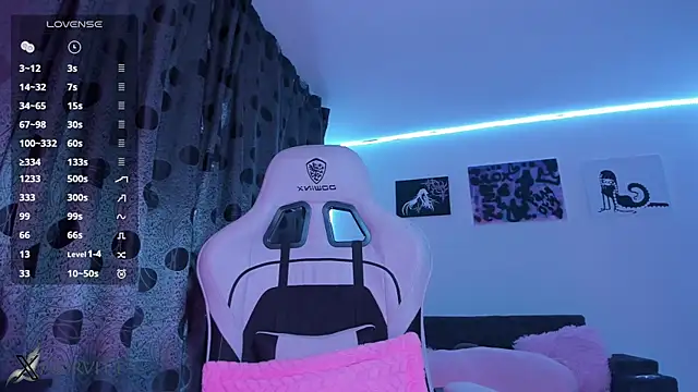 satanbabee online show from November 9, 12:20 am