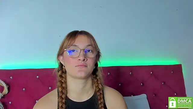 Snapshot of Ruth_harvey_ chatting on January 7, 12:31 pm Ruth harvey online show from January 7, 12:31 pm