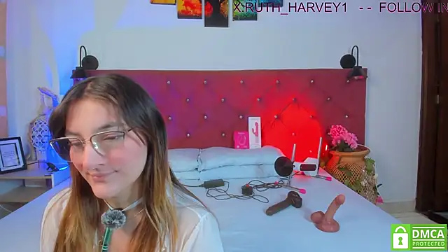 Ruth harvey  online show from February 4, 1:39 pm