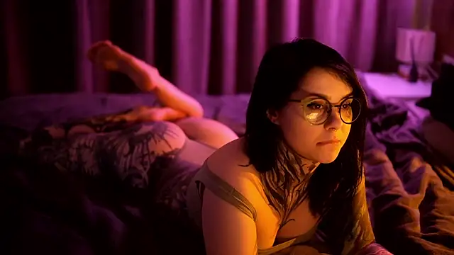 Snapshot of AcidPie chatting on December 23, 3:07 am AcidPie online show from December 23, 3:07 am