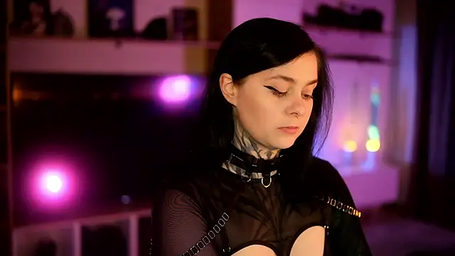 Snapshot of AcidPie chatting on January 7, 11:24 pm AcidPie online show from January 7, 11:24 pm