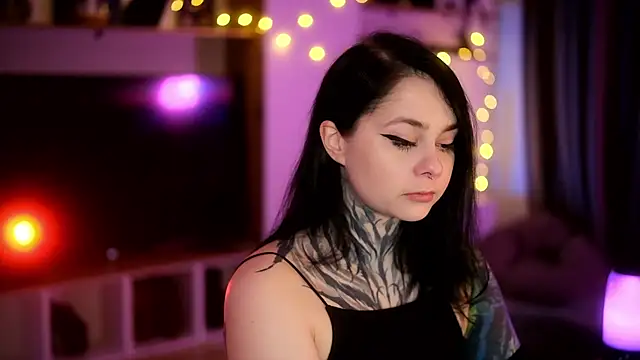 Snapshot of AcidPie chatting on February 7, 3:23 am AcidPie online show from February 7, 3:23 am