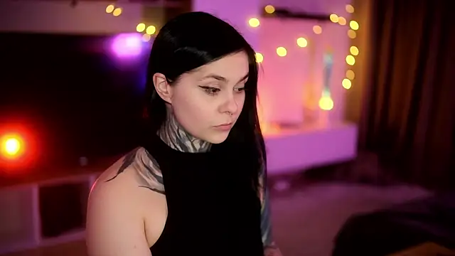 Snapshot of AcidPie chatting on February 27, 4:32 pm AcidPie online show from February 27, 4:32 pm