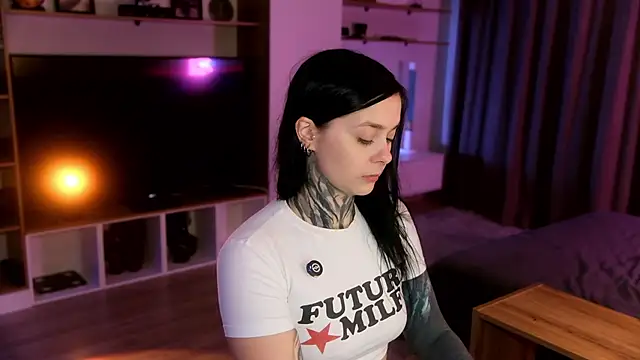 Snapshot of AcidPie chatting on December 2, 7:31 pm AcidPie online show from December 2, 7:31 pm