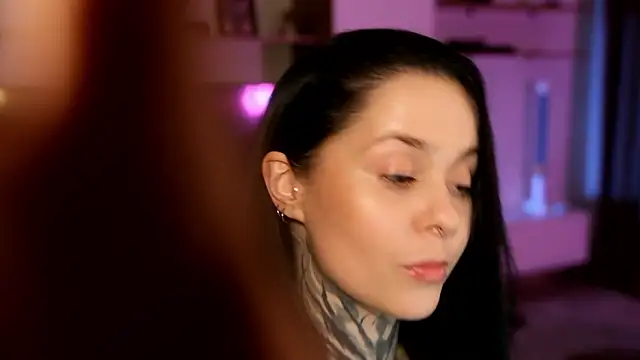 Snapshot of AcidPie chatting on February 12, 8:59 pm AcidPie online show from February 12, 8:59 pm