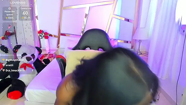 lizzy jooss online show from December 8, 3:02 pm