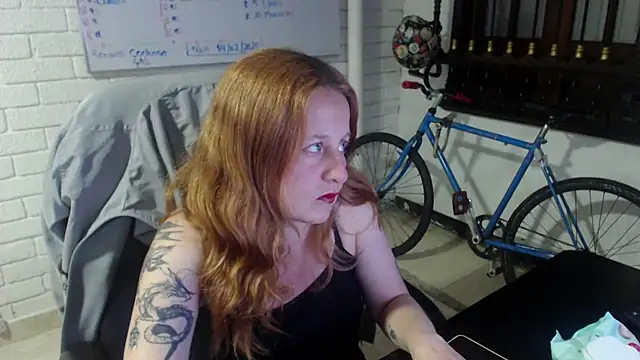 ViioletaMora online show from February 12, 12:37 am