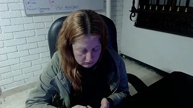 ViioletaMora online show from February 19, 9:17 am