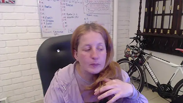 ViioletaMora online show from February 20, 10:04 pm