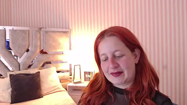 ViioletaMora online show from March 11, 10:20 pm