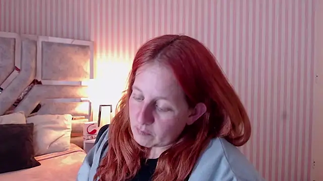 ViioletaMora online show from March 13, 10:21 pm