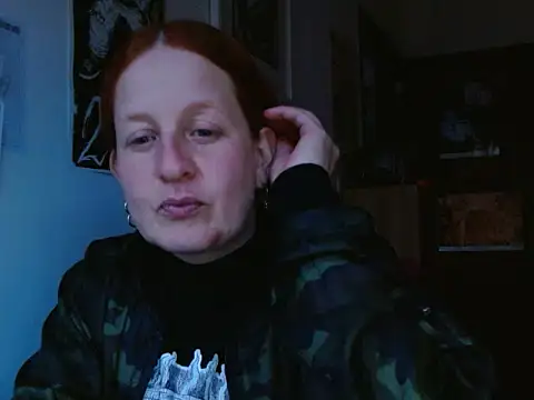 ViioletaMora online show from May 2, 10:48 pm