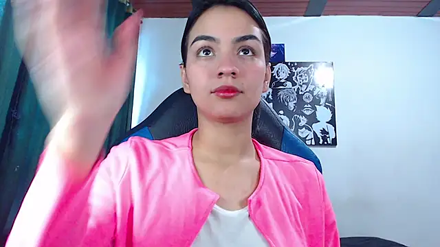 Ariel Zeo1 online show from December 19, 6:45 pm