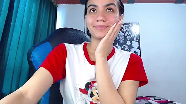 Ariel Zeo1 online show from February 1, 7:02 pm