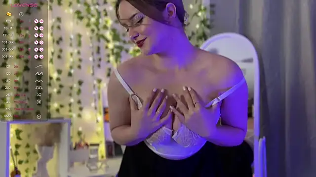 Snapshot of Pleasant_fun chatting on March 5, 2:23 pm Pleasant fun online show from March 5, 2:23 pm