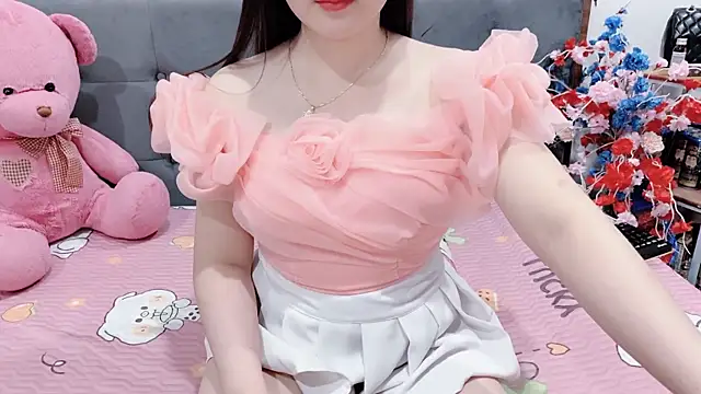 Funikio online show from April 23, 1:29 am
