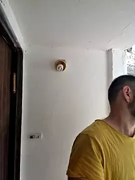 Snapshot of zefside42 chatting on November 10, 10:25 am zefside42 online show from November 10, 10:25 am