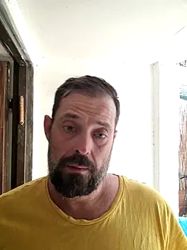 Snapshot of zefside42 chatting on November 27, 11:45 am zefside42 online show from November 27, 11:45 am