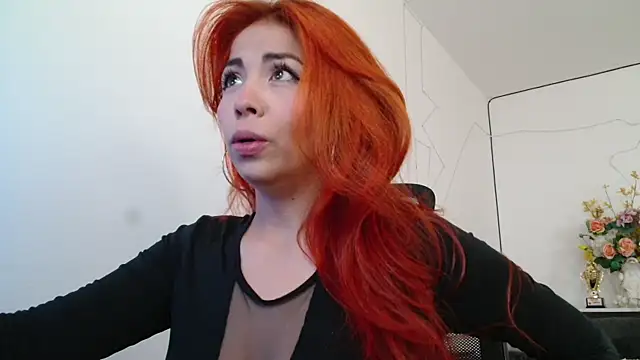 Snapshot of Aylinn_diaz chatting on August 6, 1:57 pm Aylinn diaz online show from August 6, 1:57 pm
