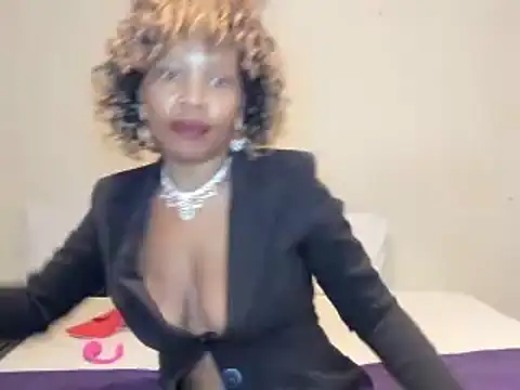 AfricanSquirtingQueen online show from May 18, 3:46 am