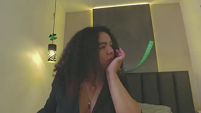 memphiswilliam online show from March 19, 3:52 am