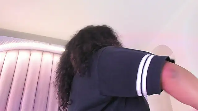 memphiswilliam online show from October 11, 2:33 am