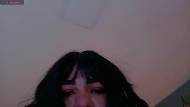 memphiswilliam online show from October 15, 2:44 am