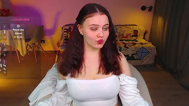 sensual me online show from October 11, 6:23 am
