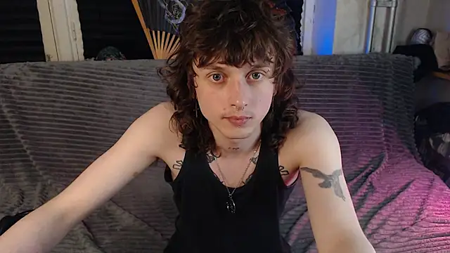 Snapshot of axxxturel chatting on May 30, 5:21 pm axxxturel online show from May 30, 5:21 pm