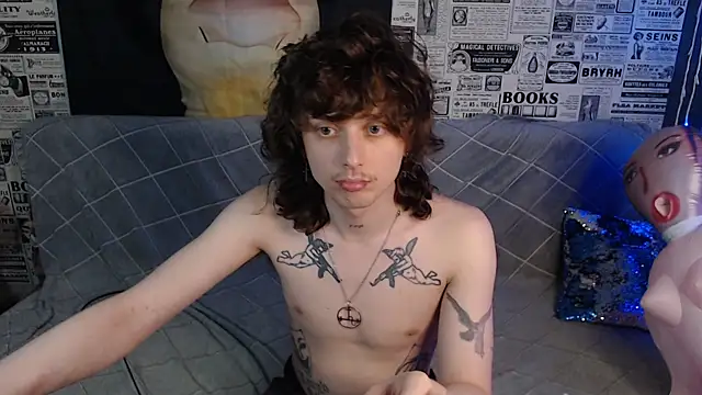 Snapshot of axxxturel chatting on July 3, 6:36 pm axxxturel online show from July 3, 6:36 pm