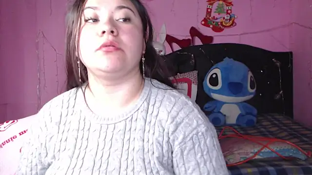 NikkiRous  online show from February 19, 4:00 pm